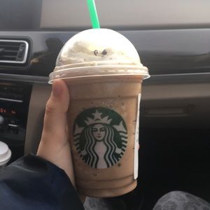 Meet your Posher, Ana